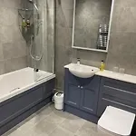 Fogadó Three Shires