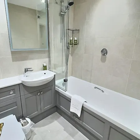 Gasthof Three Shires