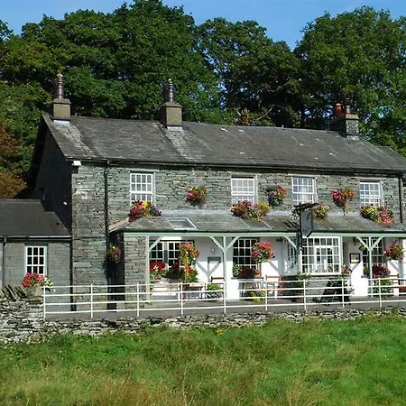 Three Shires 4*